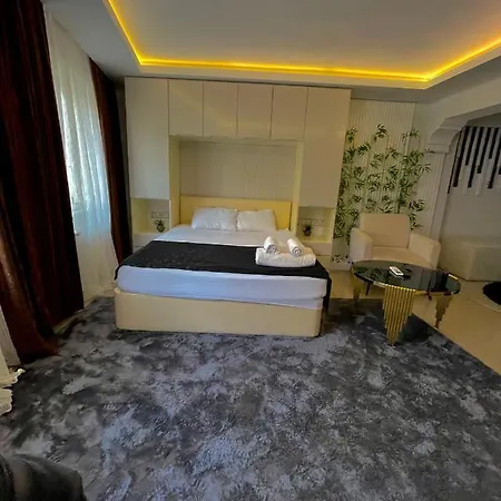 Grani Butik Otel מלון דירות *