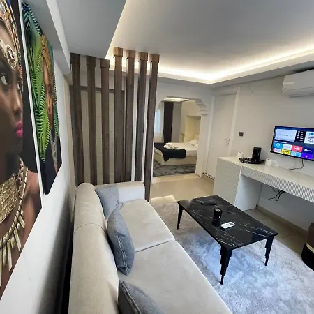 Aparthotel Grani Butik Otel *